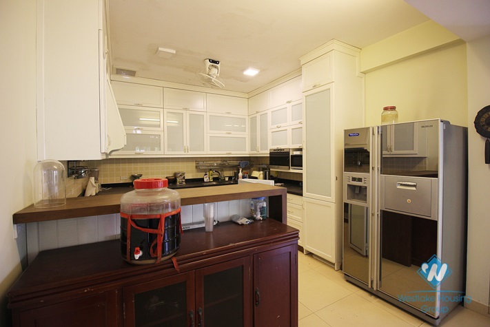 A huge 5  bedroom villa with indoor swimming pool for rent in Vuon Dao